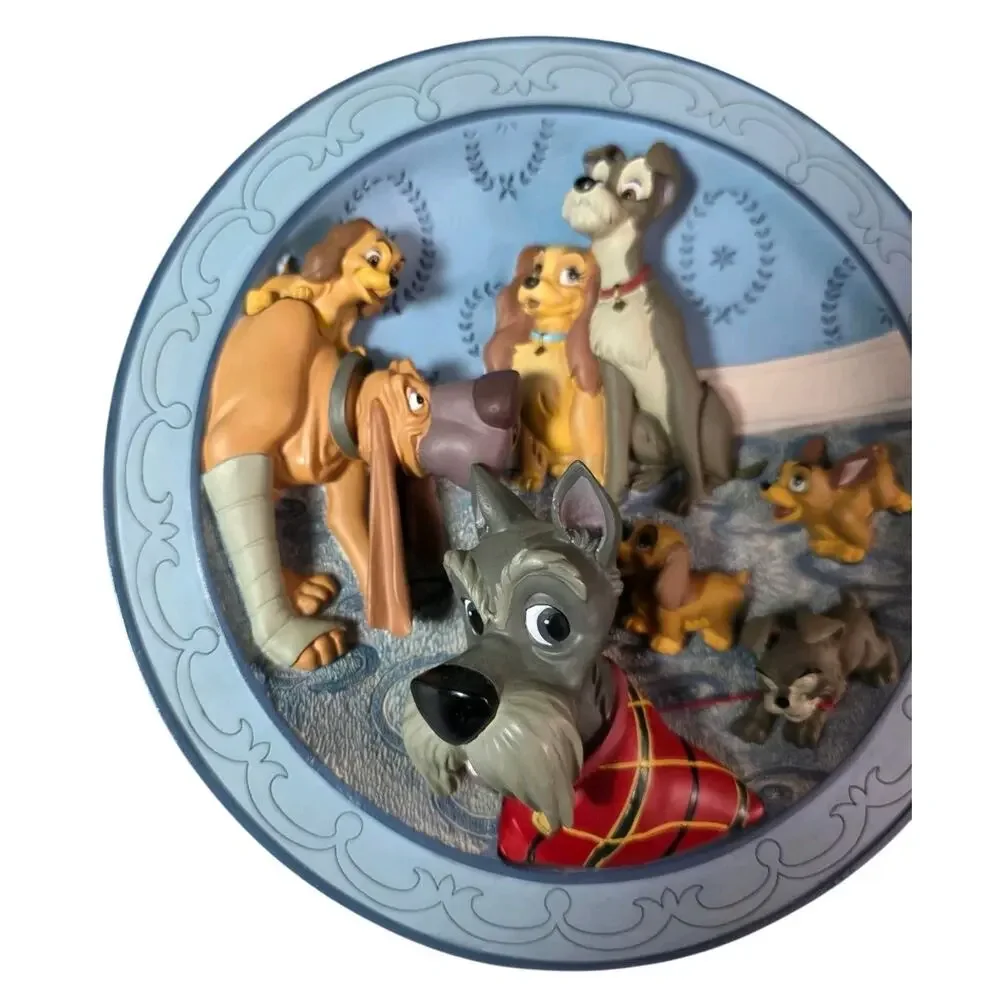Disney Lady and the Tramp A Family At Last Collector 3D Plate